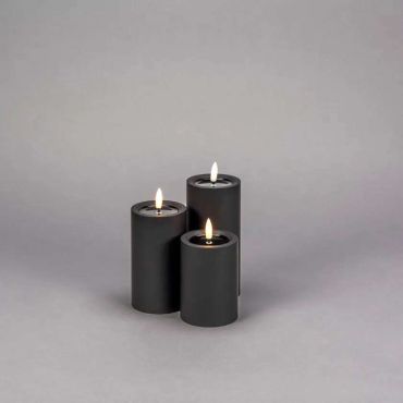 Konstsmide - Bougie à LED sur piles avec effet de flamme vacillante - Ø 7 x 15 cm - IP44 - noir