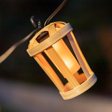 New Garden Hiama Garland Solar - guirlande lumineuse solaire - guirlande de 5 mètres - 10 ampoules LED incluses - IP44 - bambou