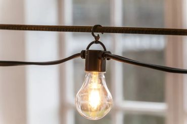 Konstsmide - crochets de suspension pour guirlande lumineuse pour 2392 - 20 pièces - IP44 - noir