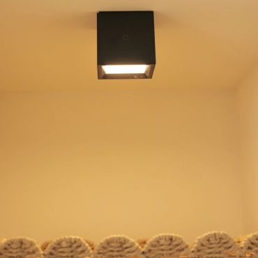 New Garden Box 8 - applique murale/plafonnier rechargeable - 7,5 x 7,5 x 7,5 cm - noir